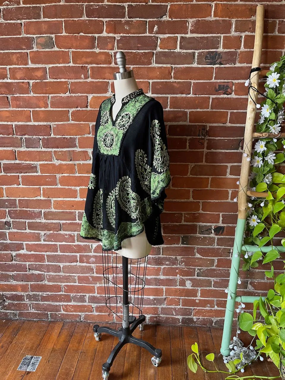 Artemis Batik Poncho Top - Green/Black