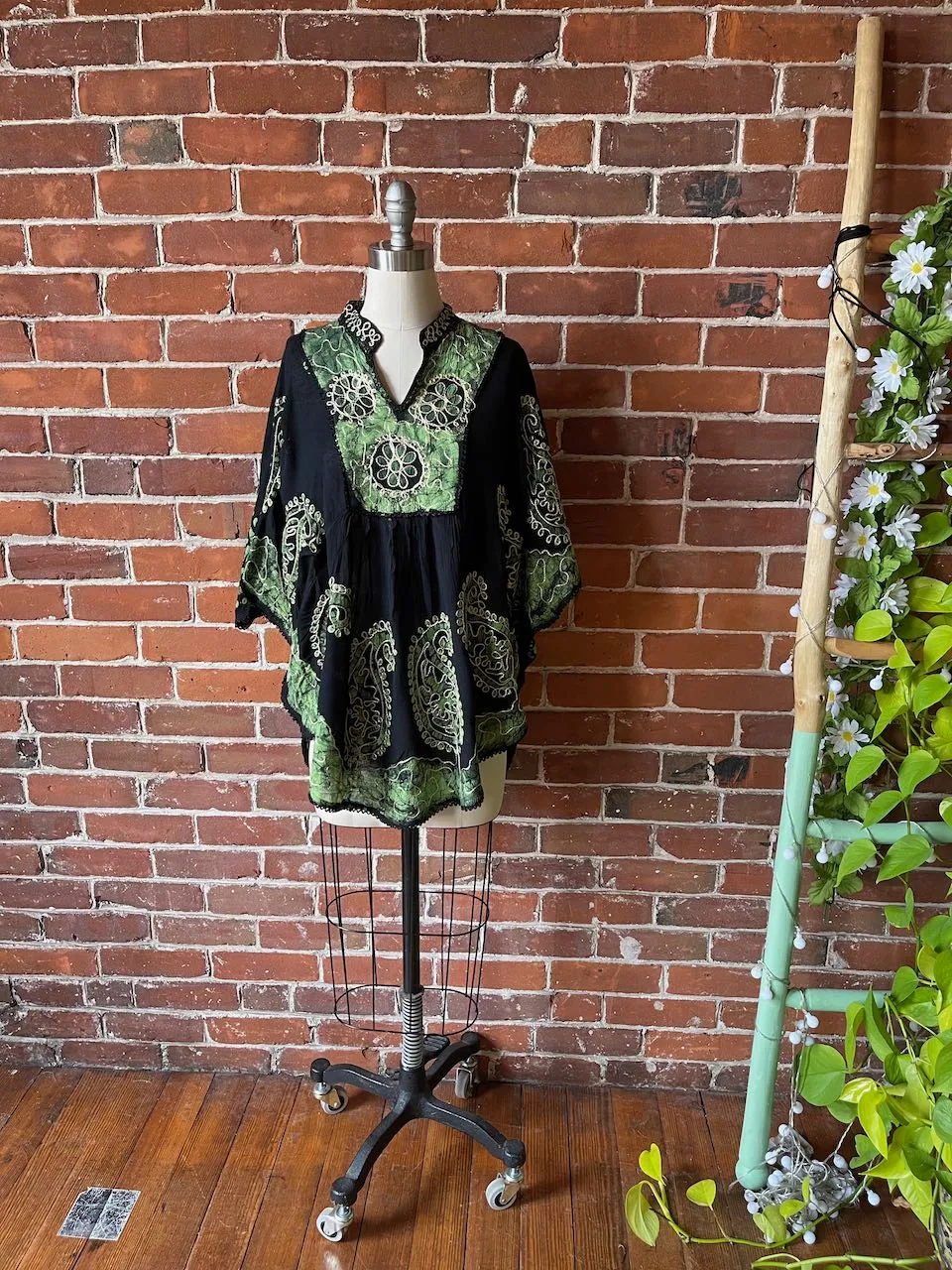 Artemis Batik Poncho Top - Green/Black