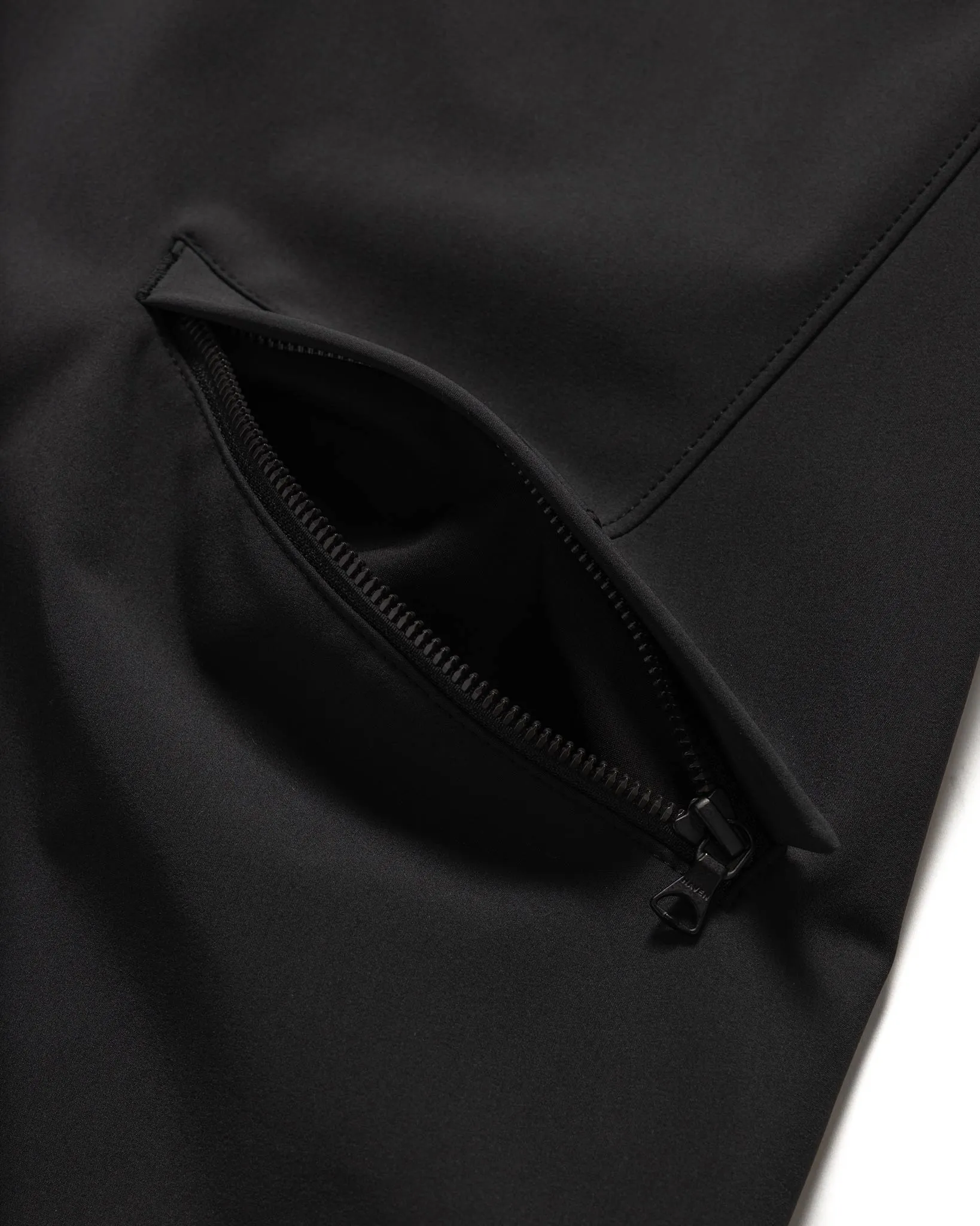 Bureau Jacket - GORE-TEX Windstopper® 3L Nylon Black