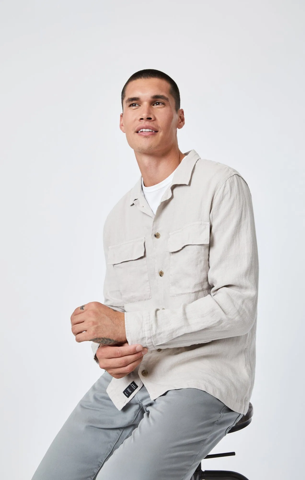 DOUBLE POCKET BUTTON-UP SHIRT IN MOONSTRUCK