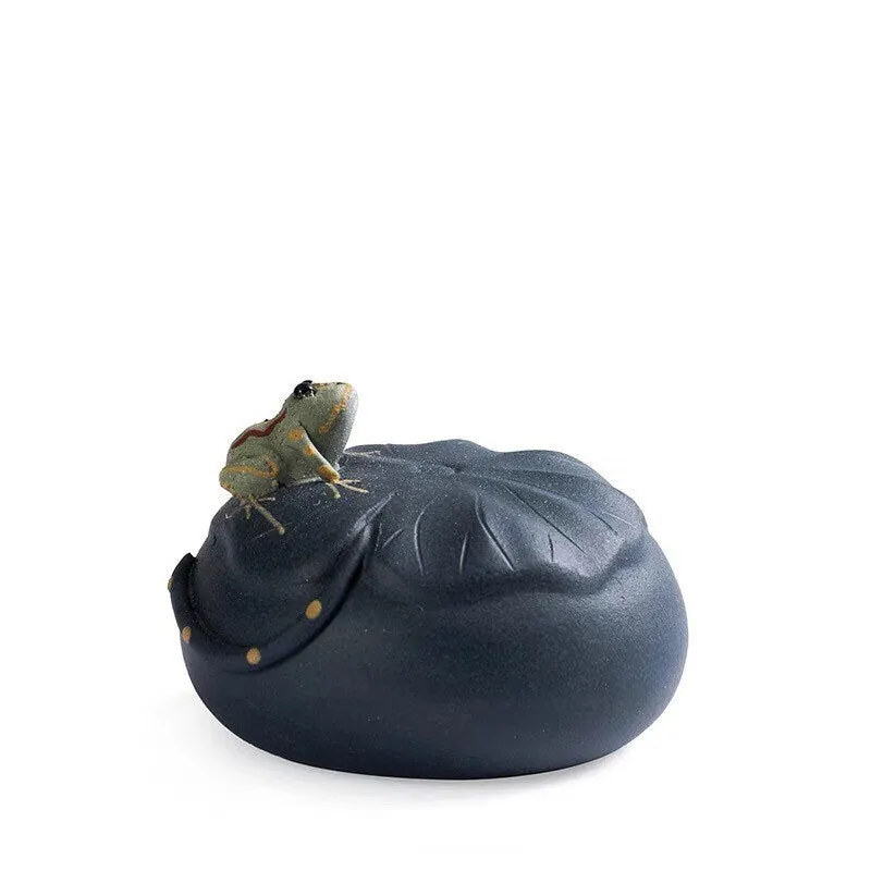 Gohobi Handmade Ceramic YiXing Clay Blue Lotus and Frog Ornament