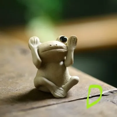 Gohobi Handmade Ceramic YiXing Clay Frog Ornament