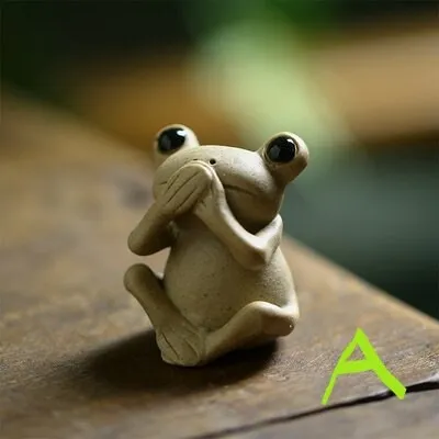 Gohobi Handmade Ceramic YiXing Clay Frog Ornament