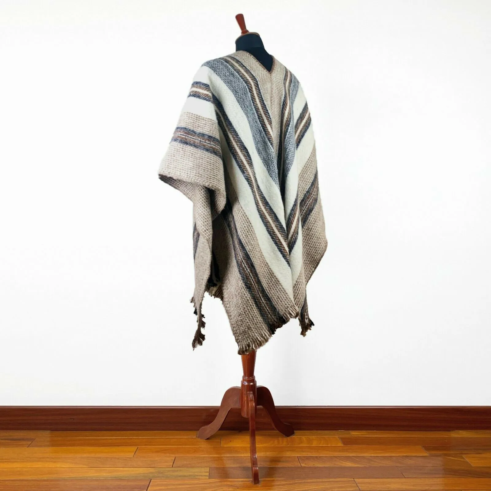 Llama Wool Unisex South American Handwoven Serape Poncho - M-XXL - striped pattern