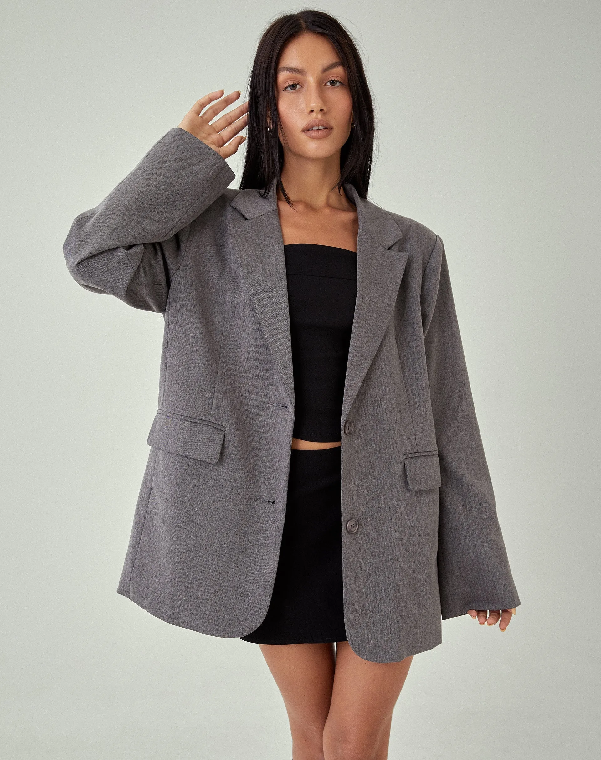 MOTEL X JACQUIE Maiwa Blazer in Tailoring Charcoal