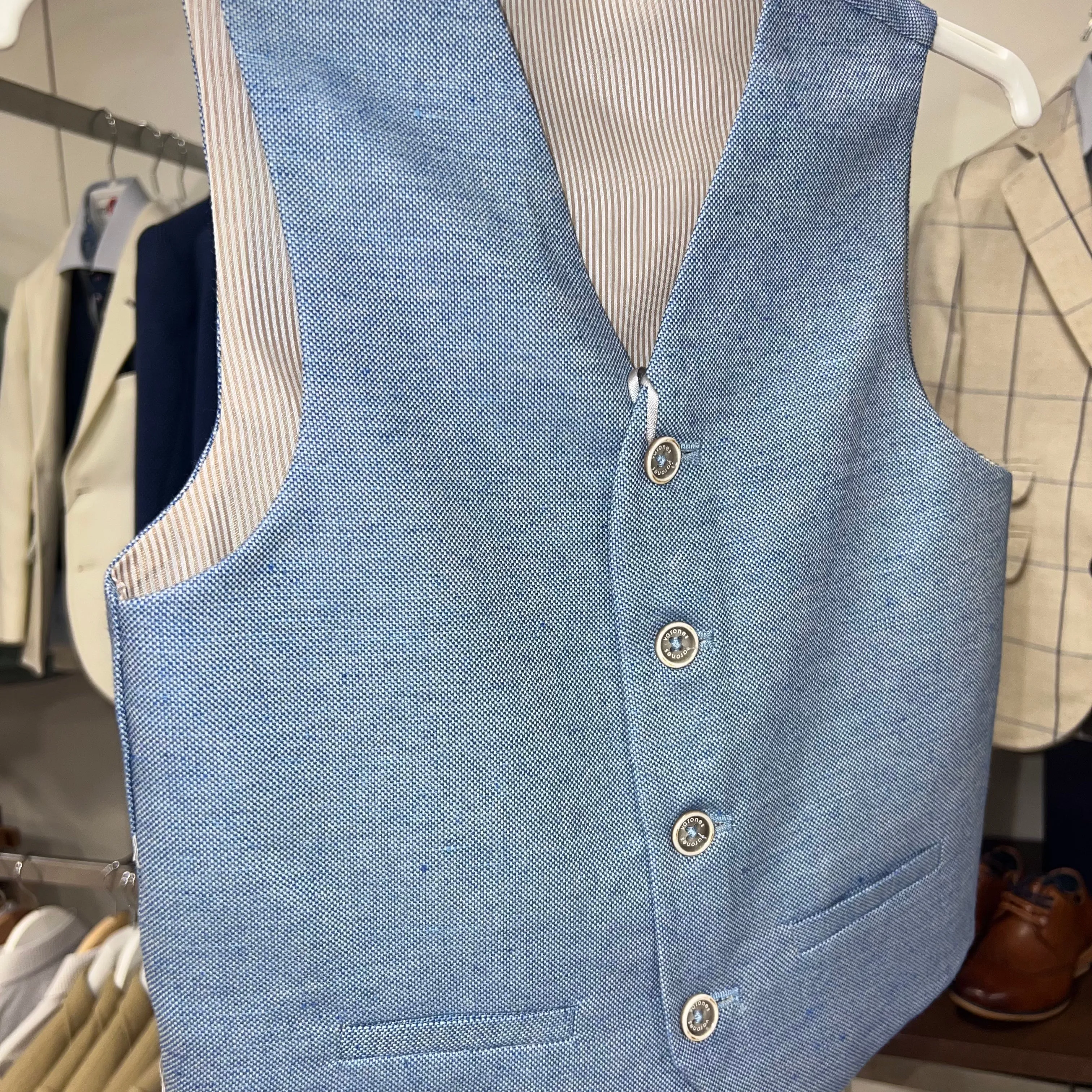 One Varones Boys Pale Blue Waistcoat 10-10018