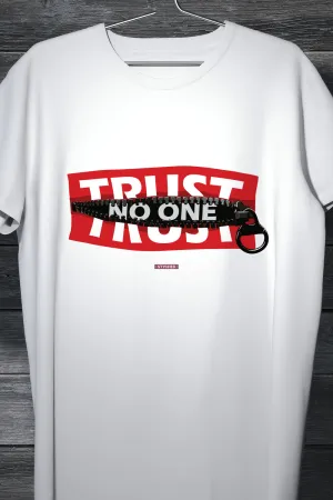 Paytm Exclusive - Trust No One - Graphic Printed White T Shirt