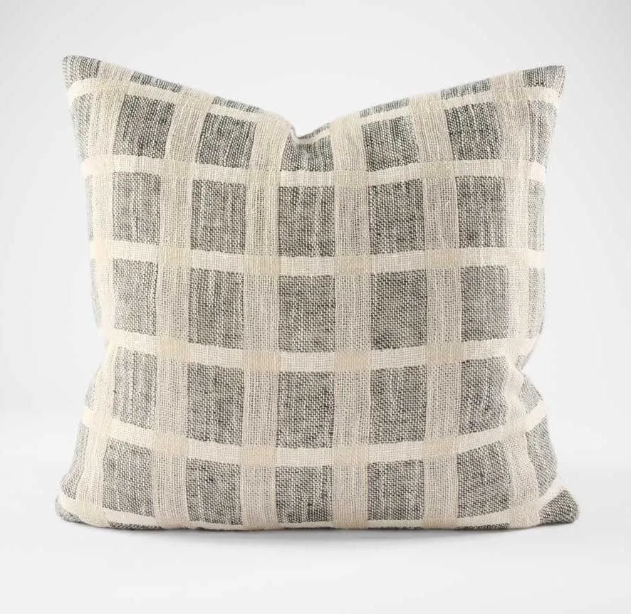 Petra Linen Cushion