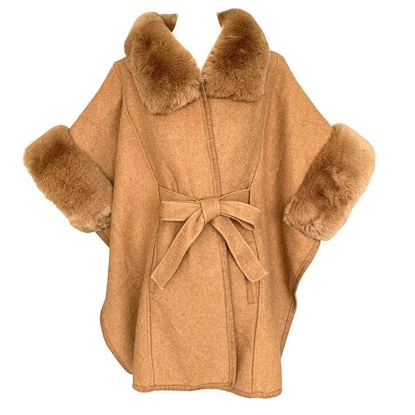 Ponch Fur collar/cuffs