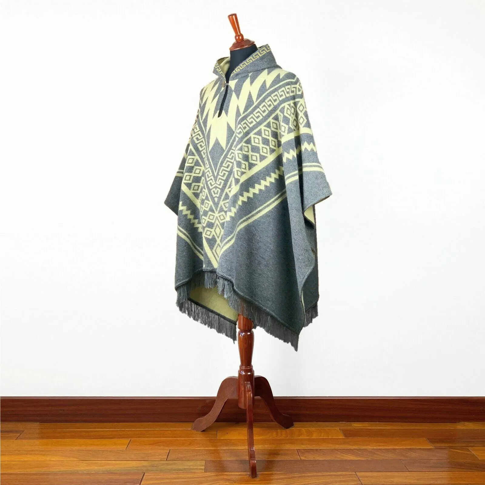 Quimi - Baby Alpaca wool Unisex Hooded Poncho Pullover S-XXL - Aztec pattern