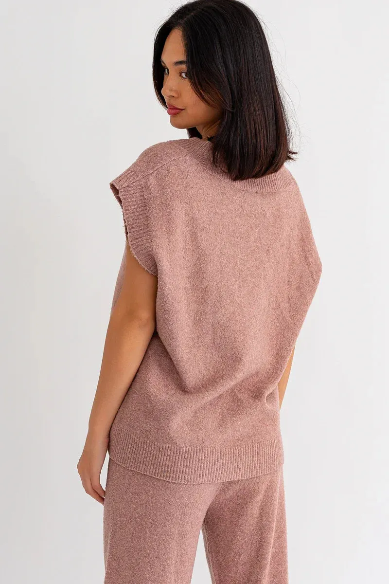 "Recycled Yarn" V-Neck Sleeveless Sweater Top