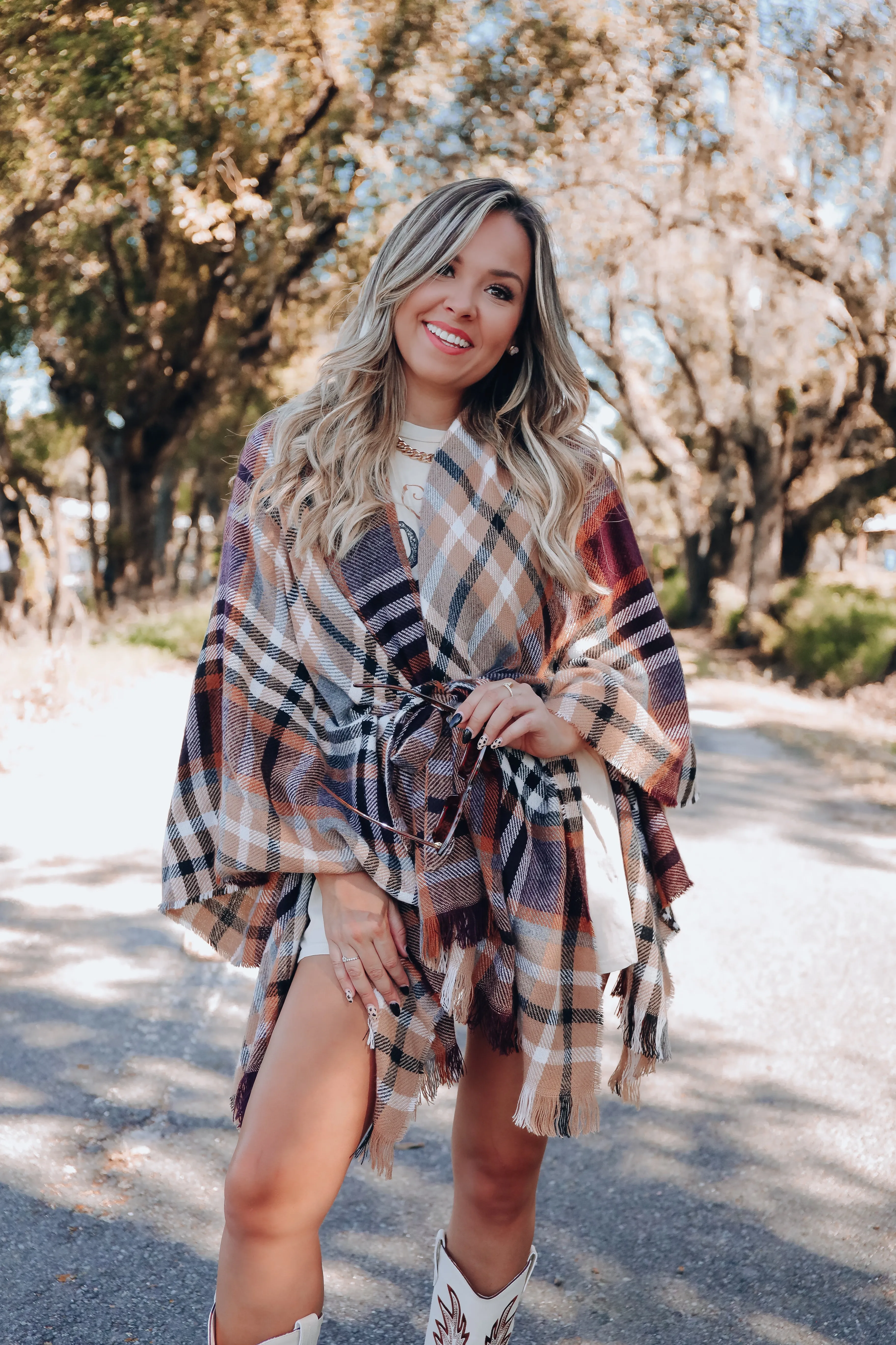 Ruana Belted Plaid Poncho - Black/Camel