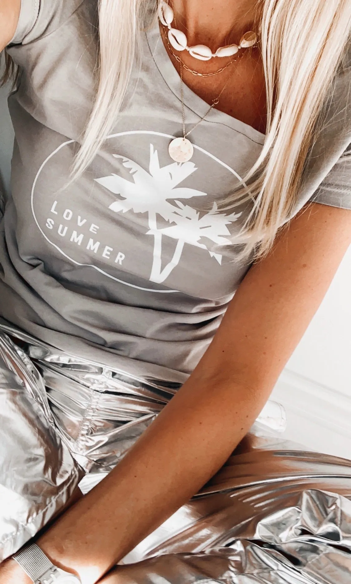 Sandy grey LOVE SUMMER palm tree tee *