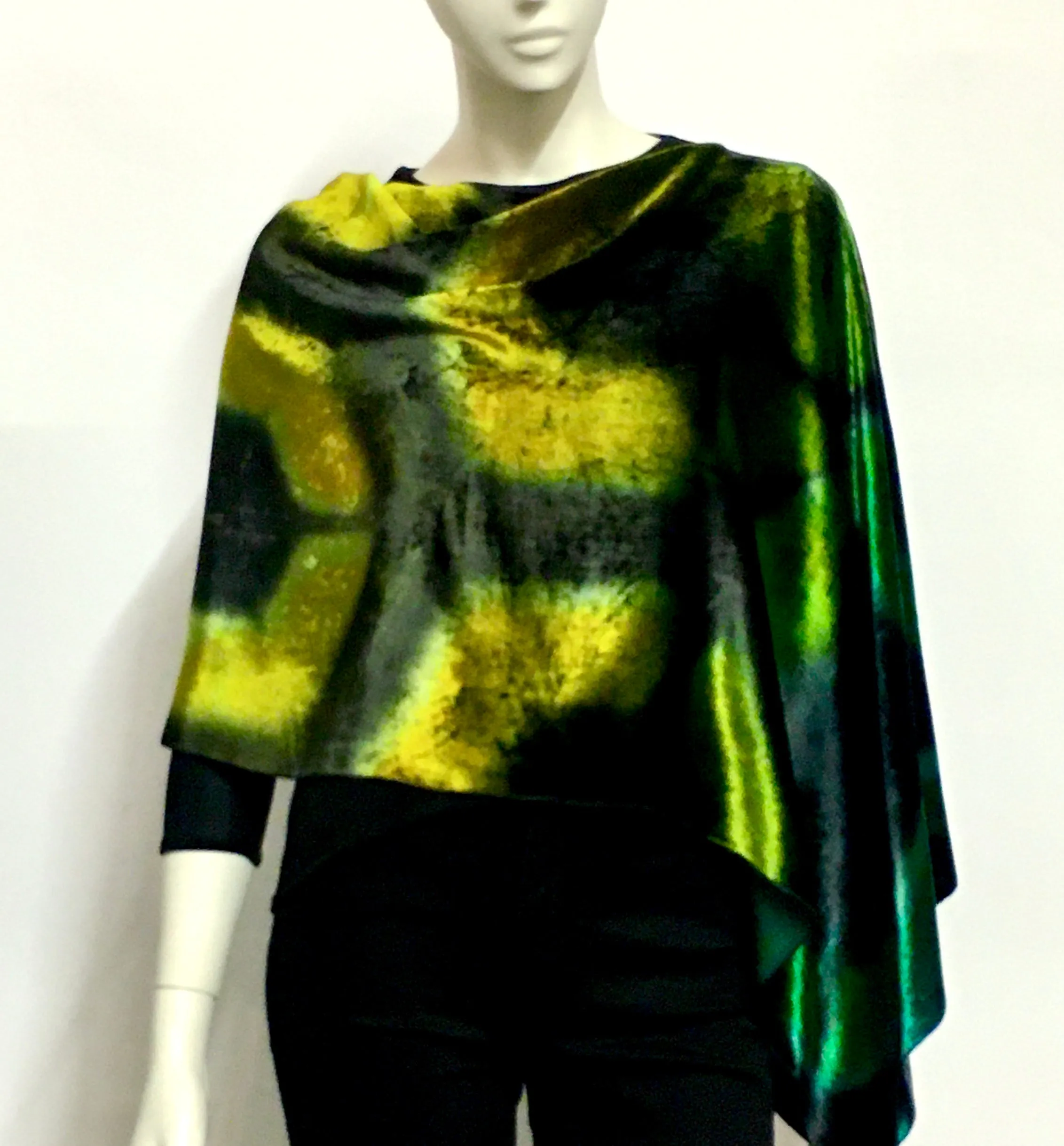 Velvet Poncho in Tortise Shell