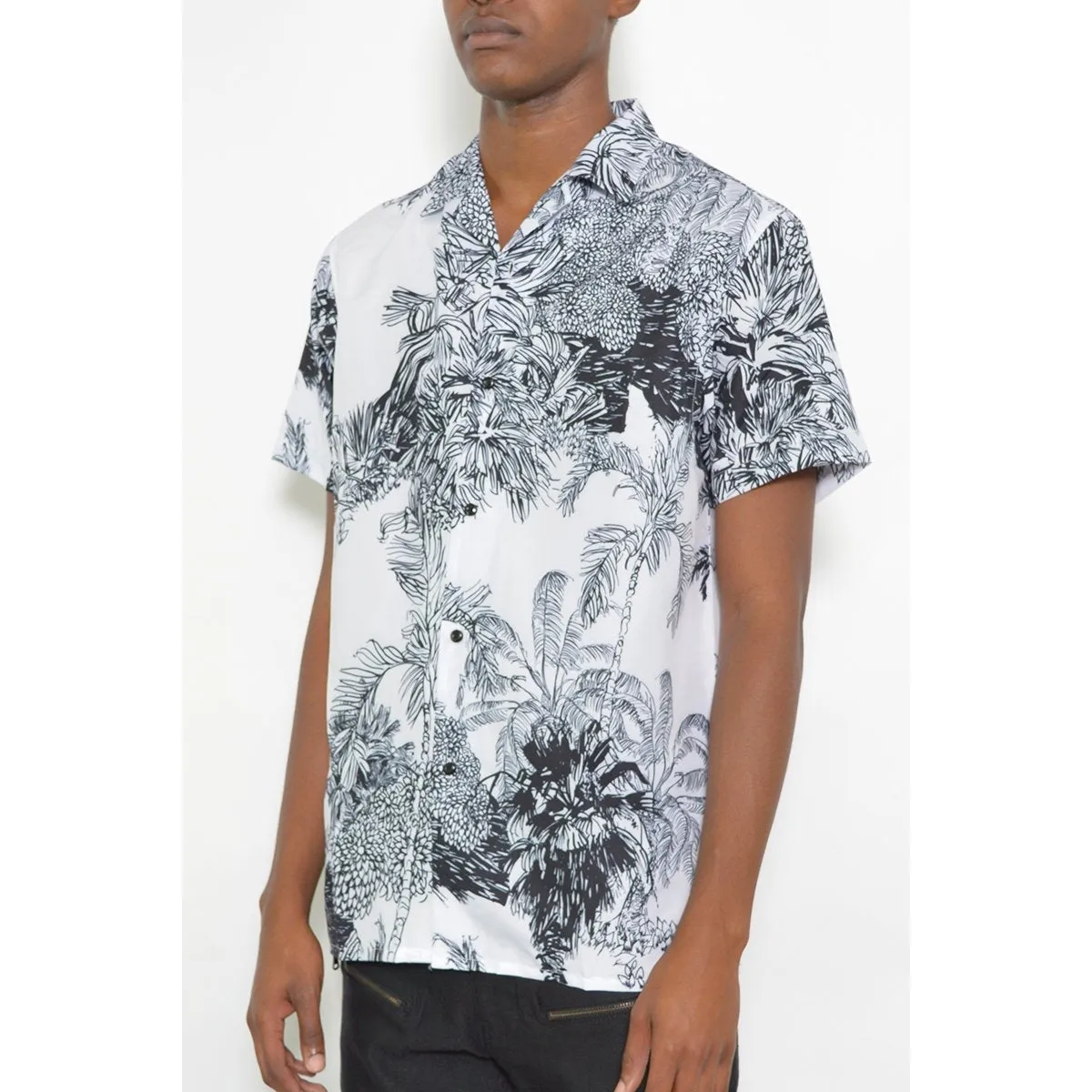 White Valley Short Sleeve Shirt